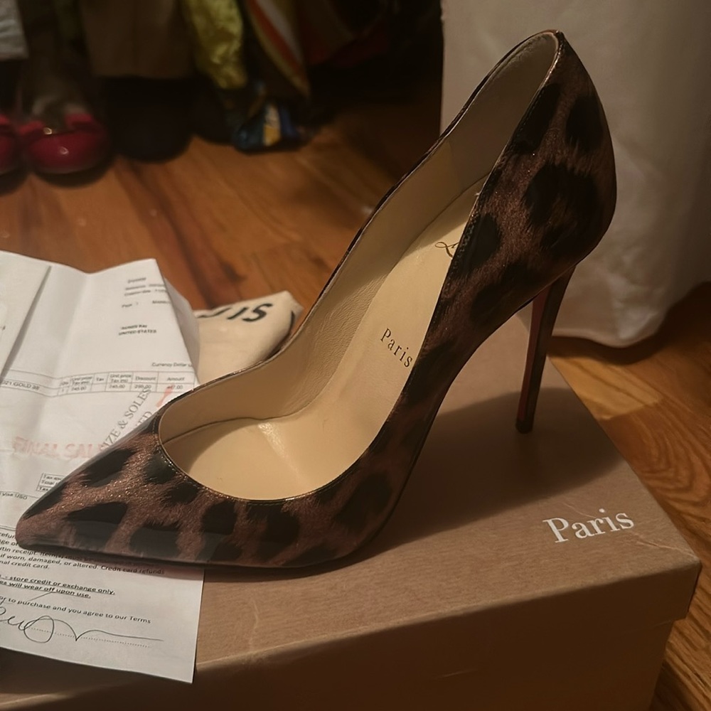 Authentic Christian louboutin